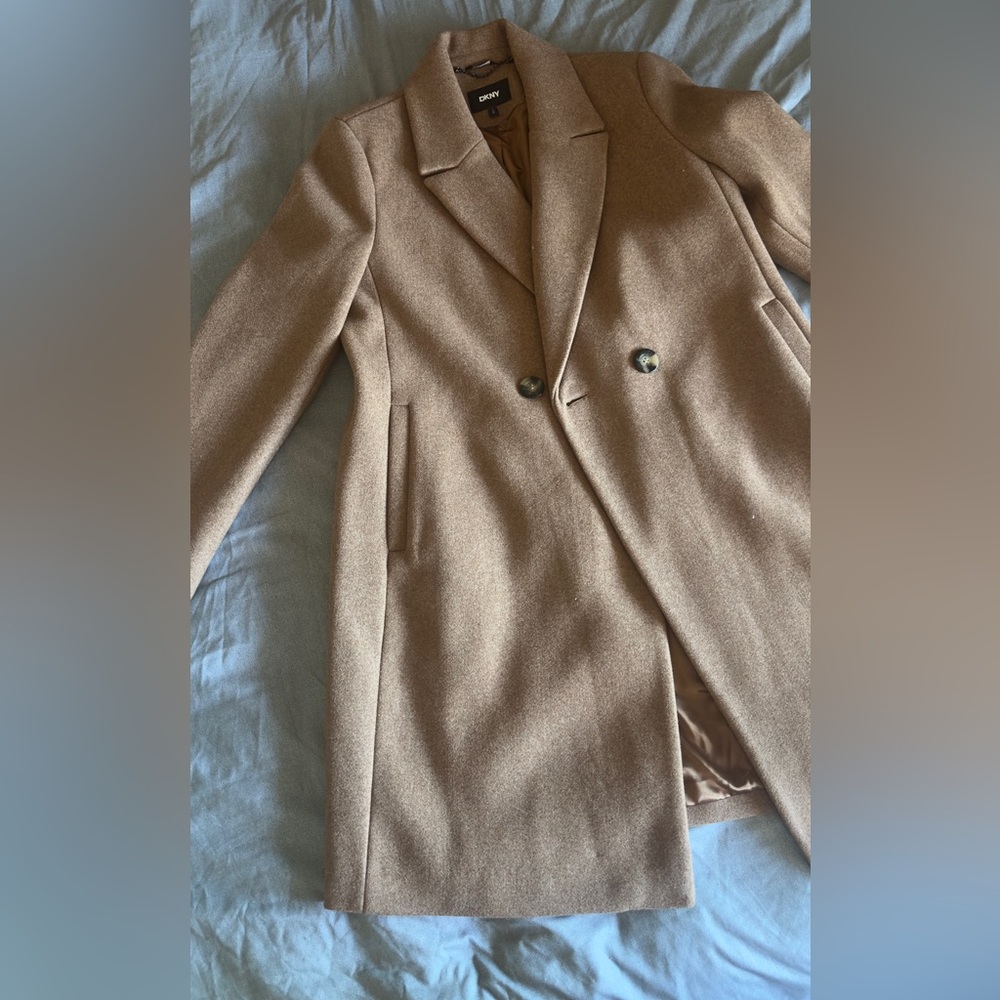 DKNY women coat size L
